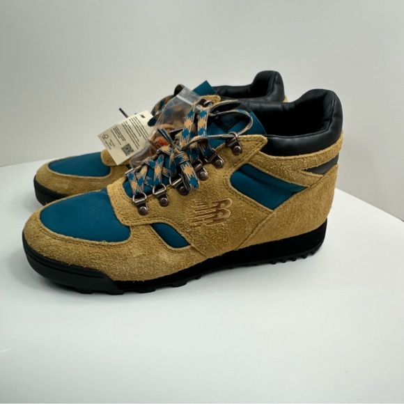 New Balance Rainer Men's Size 10.5, 11.5 UURAINAA Beige Blue Lace Up - Picture 2 of 9